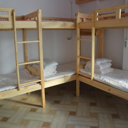 Snow Valley International Hostel Wuchang  Экстерьер фото